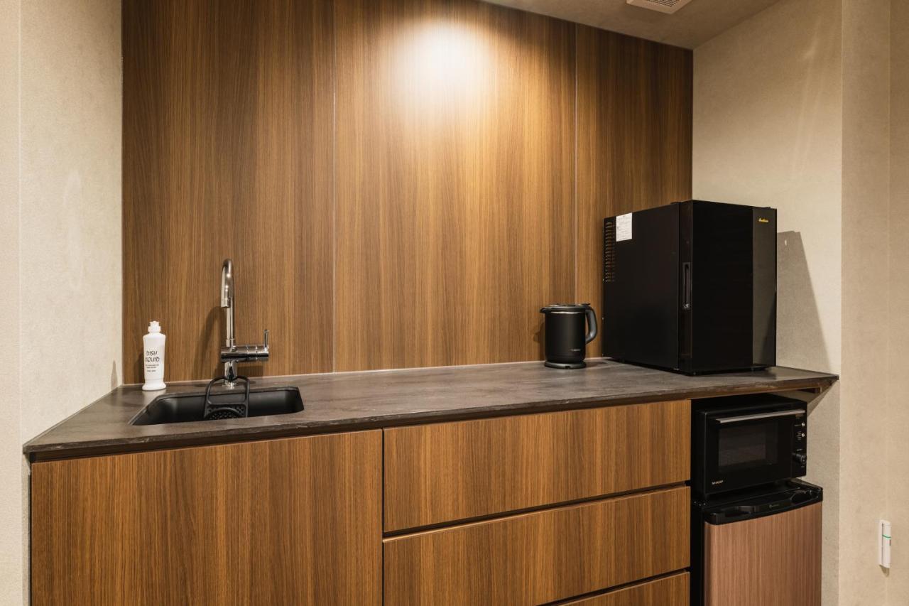 Aparthotel Grand Base Hakatamon Fukuoka  Zewnętrze zdjęcie